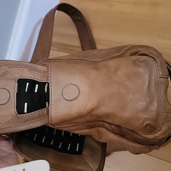 Rebecca Minkoff Admirer Leather Messenger Bag - Picture 11 of 12